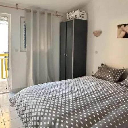 Natali - One Bedroom With Balcony App6 Podaca